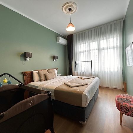 Waterfront Apartment By The Tram - Terrace With Dome & Golden Horn View In Fatih Istanbul Exteriör bild