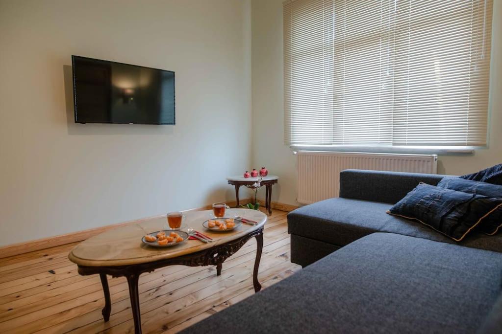 Waterfront Apartment By The Tram - Terrace With Dome & Golden Horn View In Fatih Istanbul Exteriör bild