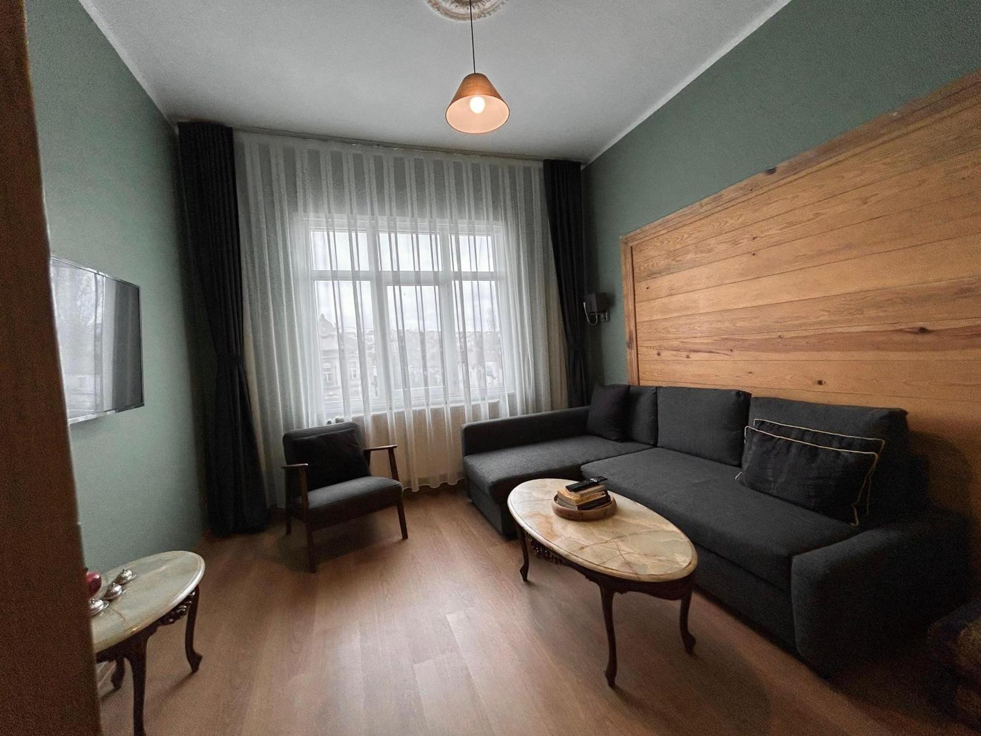 Waterfront Apartment By The Tram - Terrace With Dome & Golden Horn View In Fatih Istanbul Exteriör bild