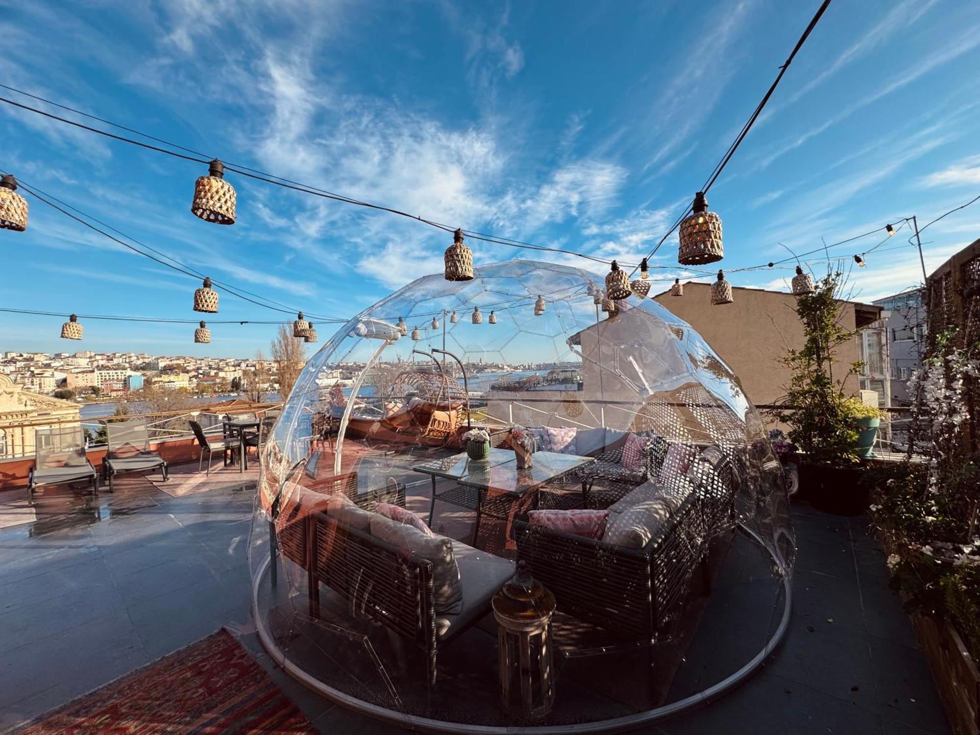 Waterfront Apartment By The Tram - Terrace With Dome & Golden Horn View In Fatih Istanbul Exteriör bild