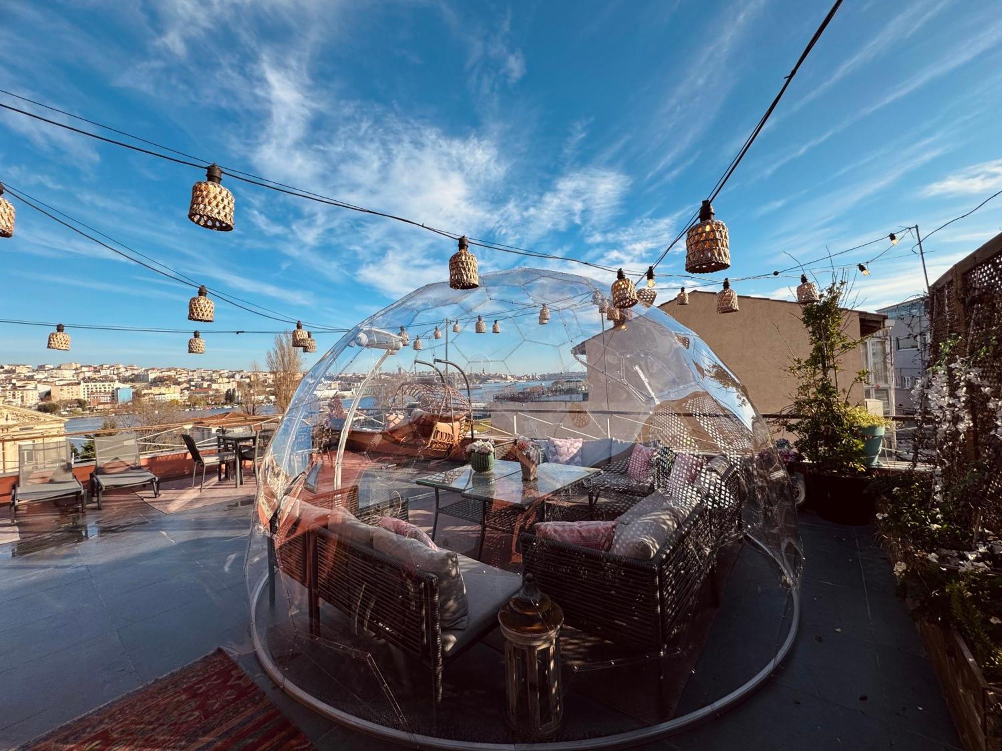 Waterfront Apartment By The Tram - Terrace With Dome & Golden Horn View In Fatih Istanbul Exteriör bild